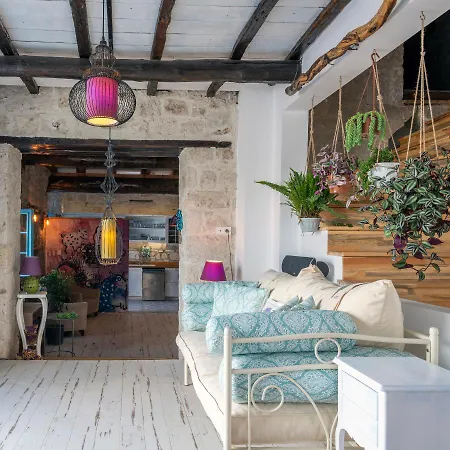 Cynara Alacati Çeşme